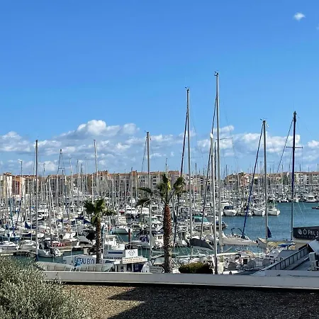 Apartment F2 Duplex Climatise Cap Centre Port